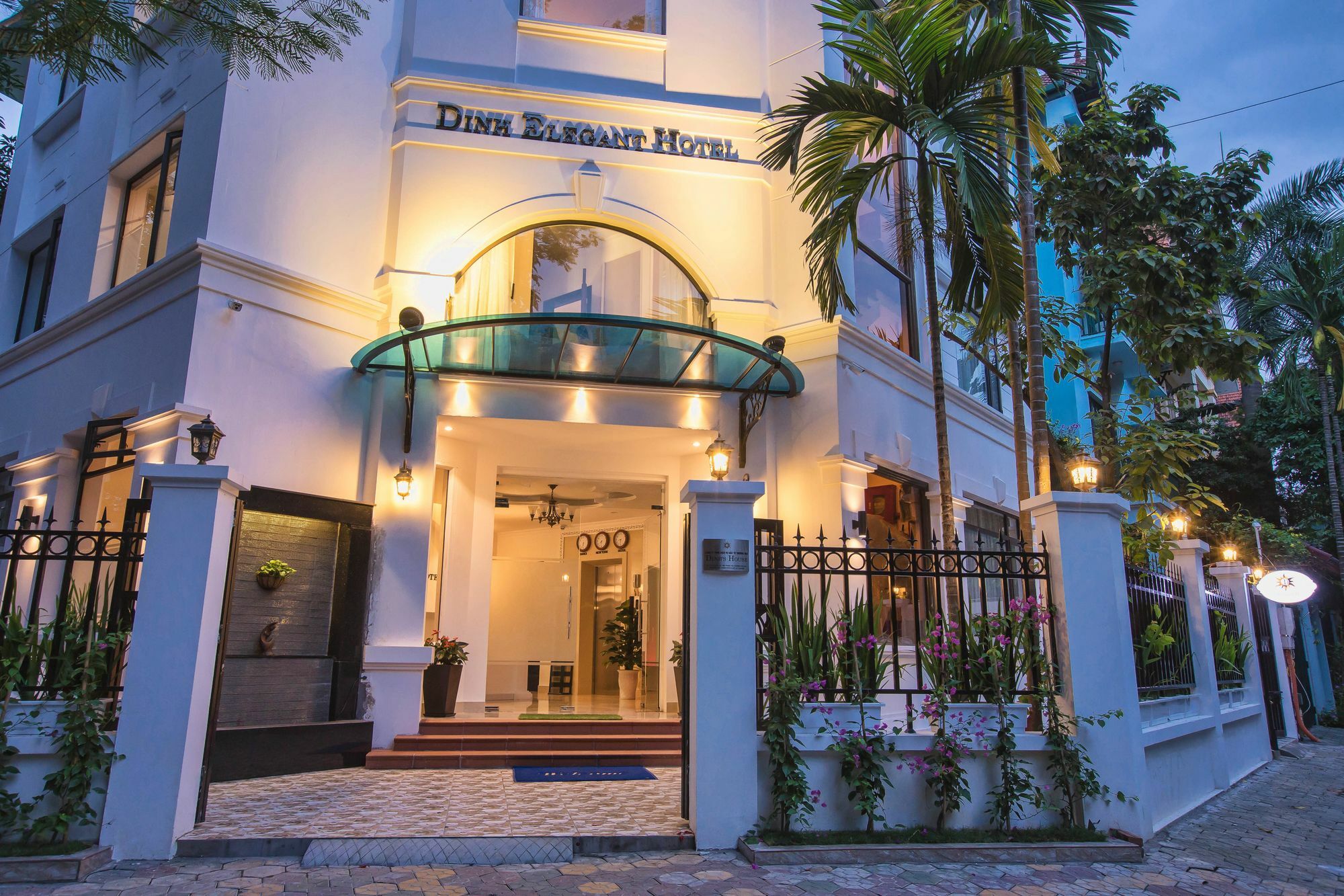 Dinh Elegant Hanoi Hotel Hanói Exterior foto
