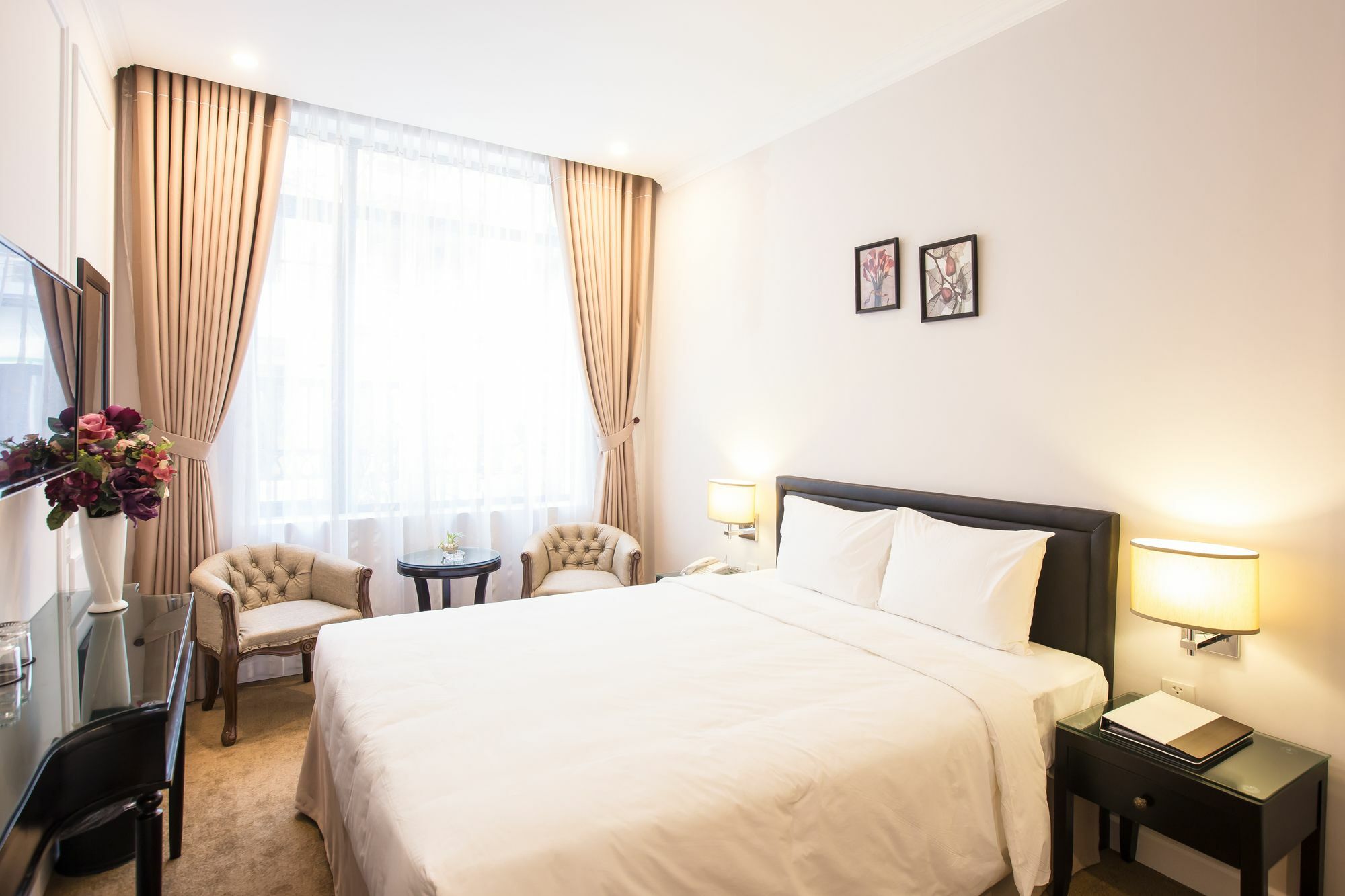 Dinh Elegant Hanoi Hotel Hanói Exterior foto